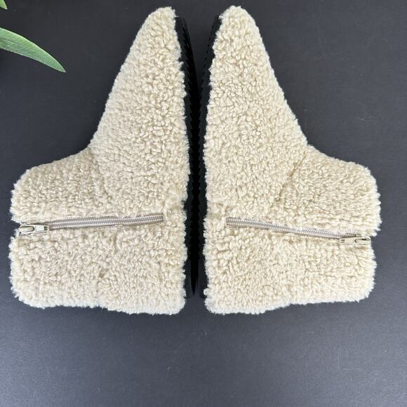 Roam Mini Boosh Boots Fuzzy Nude Faux Shearling Ankle Zip Shoe Boots EU 40 US 10 - Picture 6 of 7
